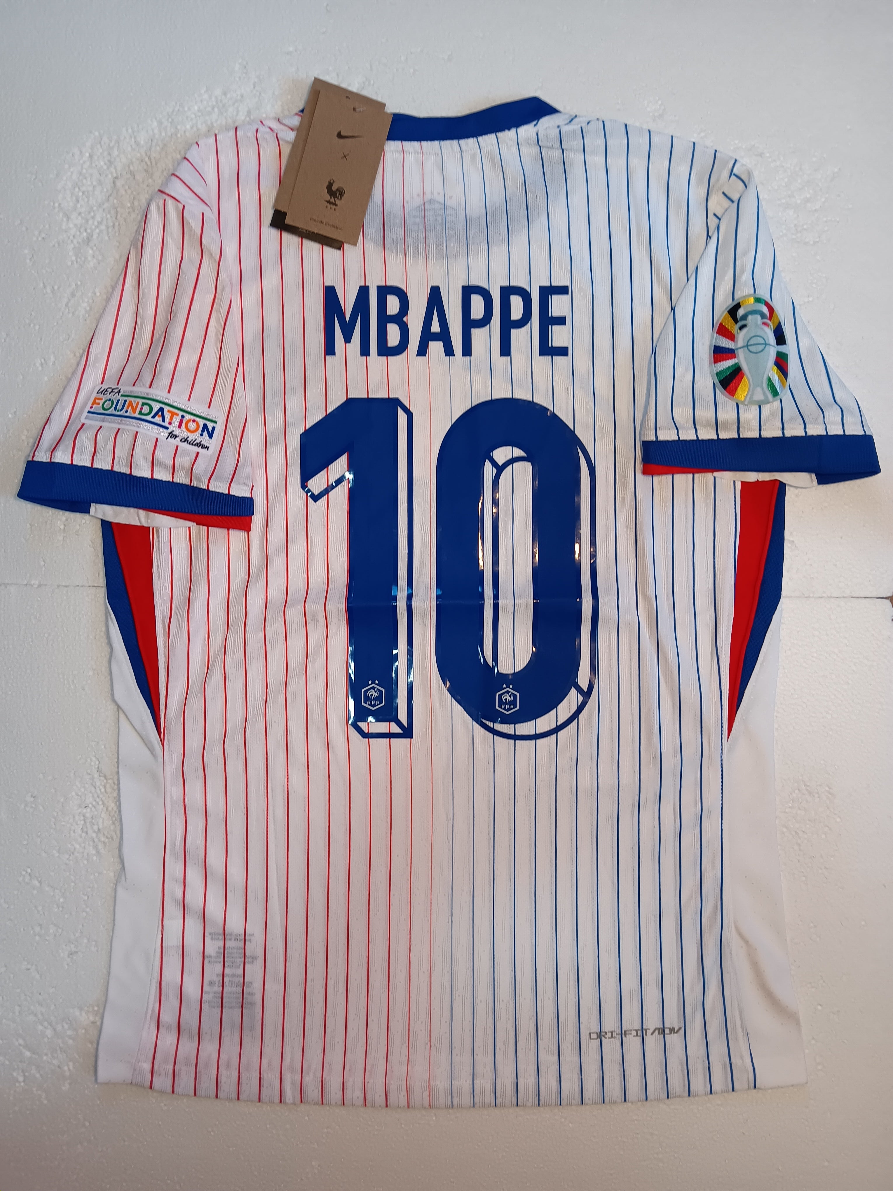 Kylian Mbappe #10 France 2024 Euro Match Slim White Away Soccer Jersey 2024-2025