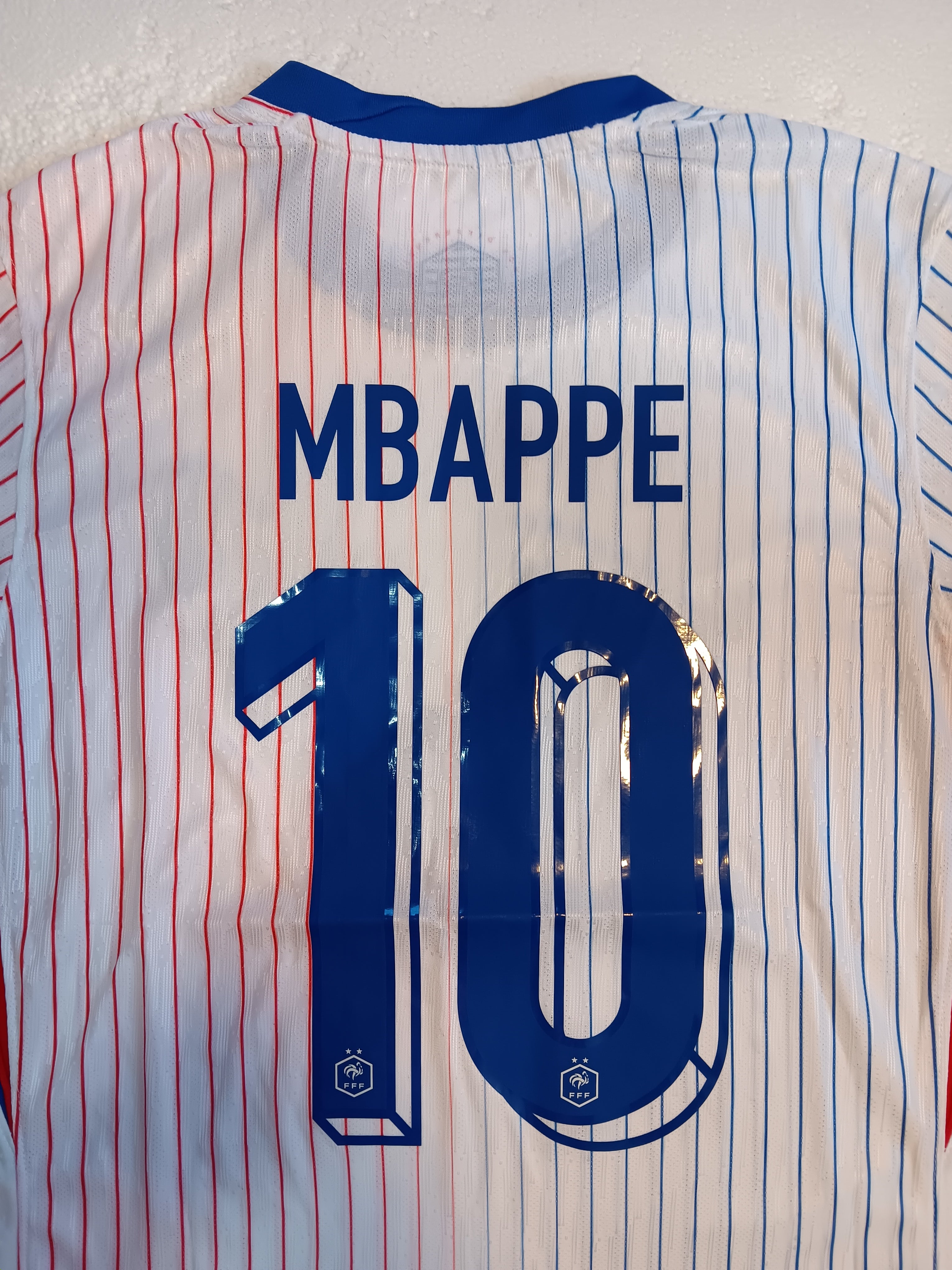 Kylian Mbappe #10 France 2024 Euro Match Slim White Away Soccer Jersey 2024-2025