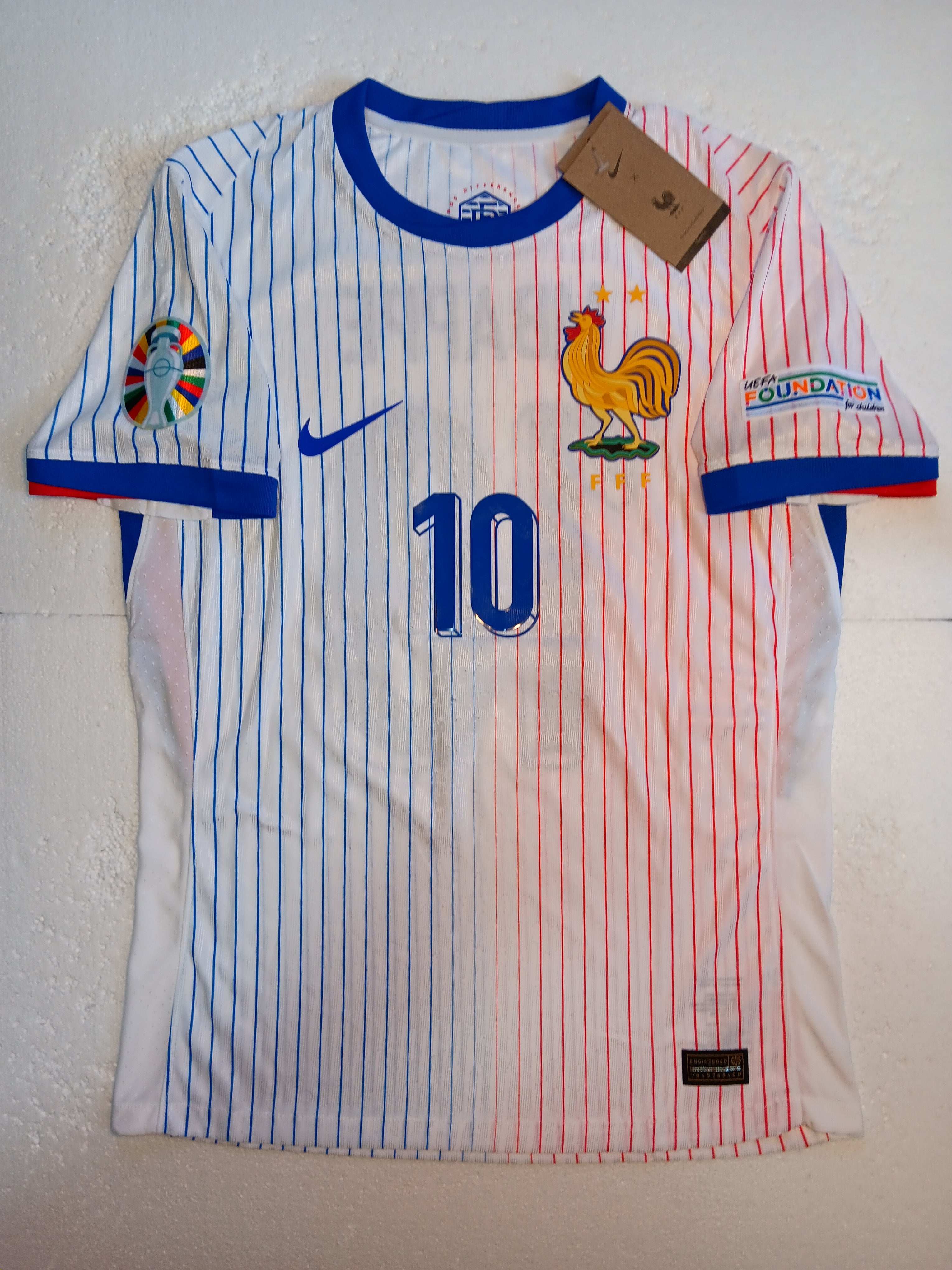 Kylian Mbappe #10 France 2024 Euro Match Slim White Away Soccer Jersey 2024-2025