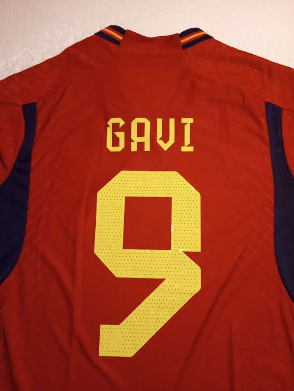 Gavi #9 Spain 2022 World Cup Qatar Match Slim Red Home Long Sleeve Soccer Jersey