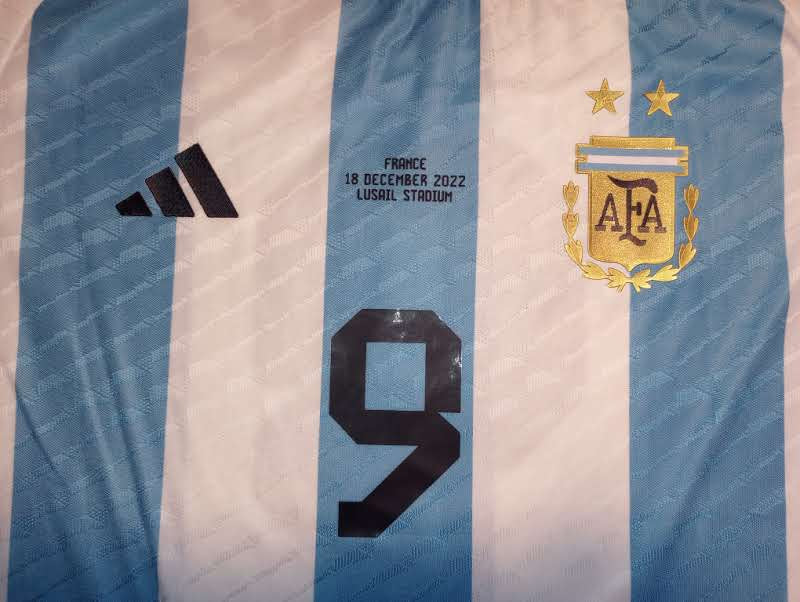Julian Alvarez #9 Argentina 2022 World Cup Final Home Long Sleeve Soccer Jersey